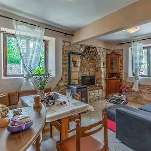  Casa vacanze Stone House Histria
